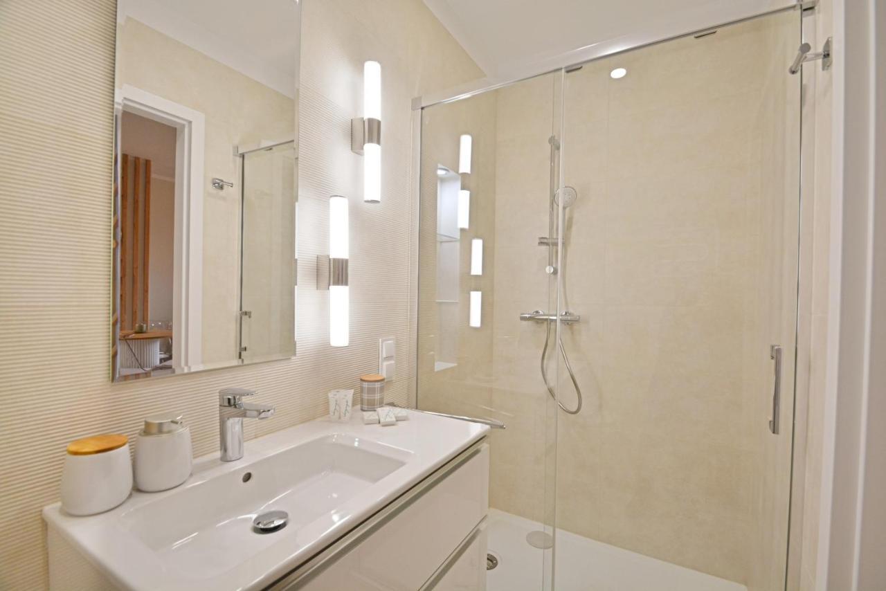 Osiedle Seaside Garden - Apartamenty Bryza Z Garazem, 100M Od Promenady Swinoujscie Kültér fotó